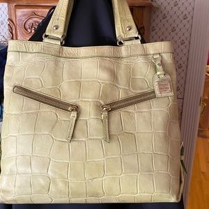 Dooney&Bourke Tote